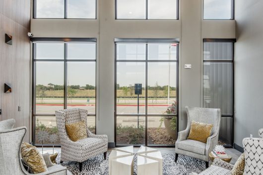 Jefferson Boardwalk lobby and seating