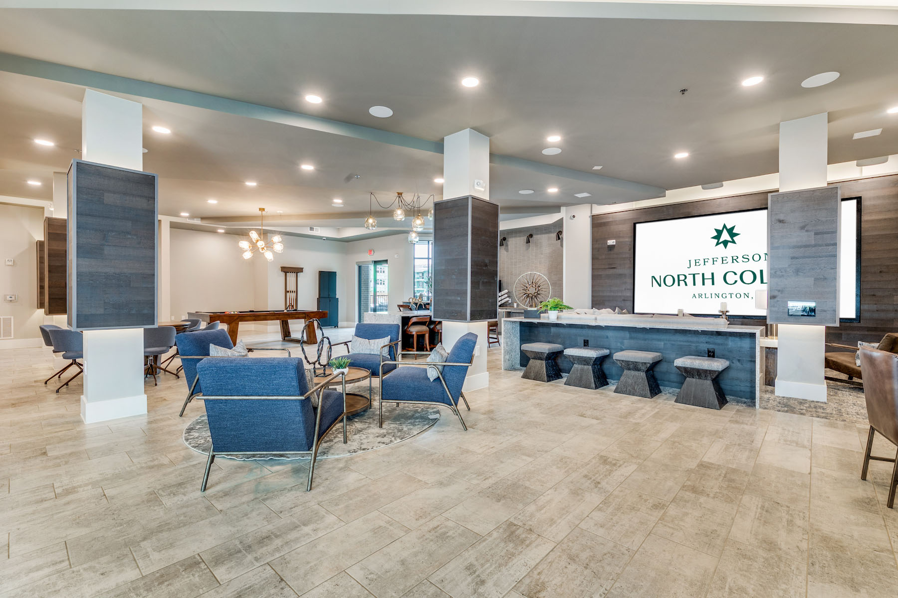 Jefferson North Collins lobby and bar seating